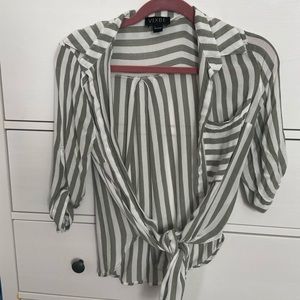 Vixbe button blouse - new without tags!